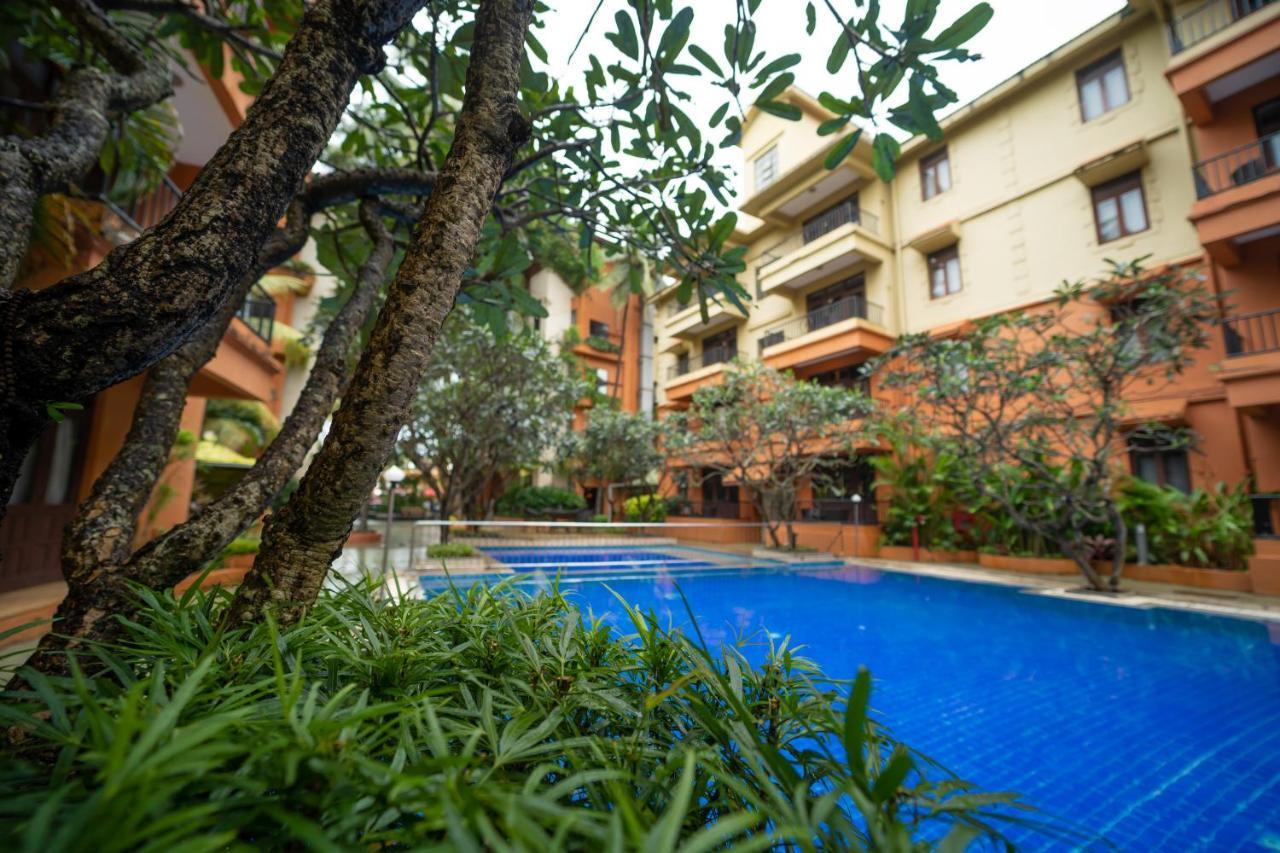 Neelams The Grand Hotel Calangute Extérieur photo