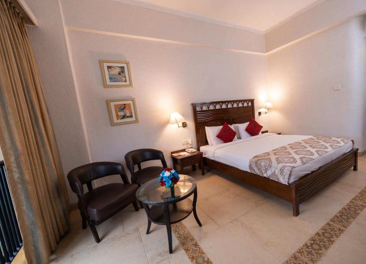 Neelams The Grand Hotel Calangute Extérieur photo