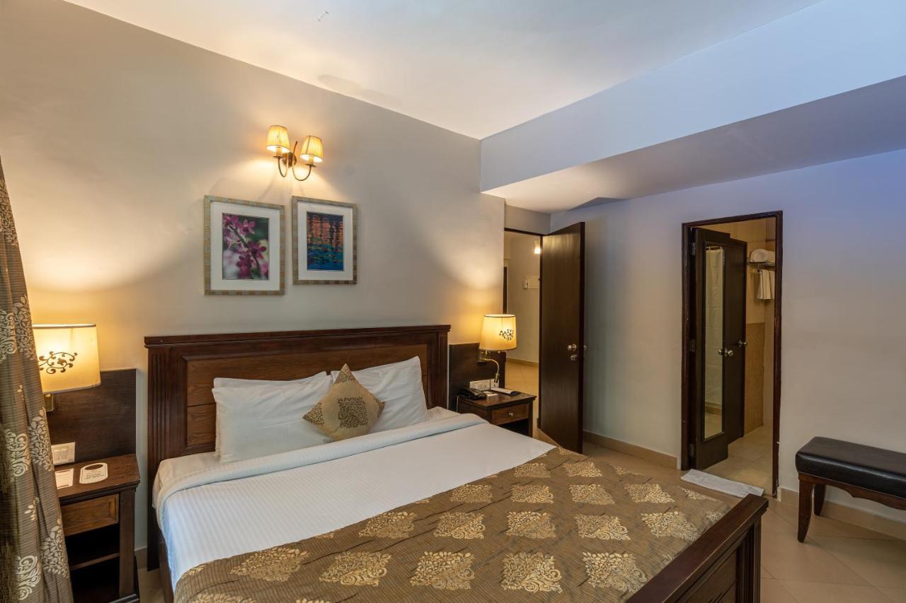Neelams The Grand Hotel Calangute Extérieur photo