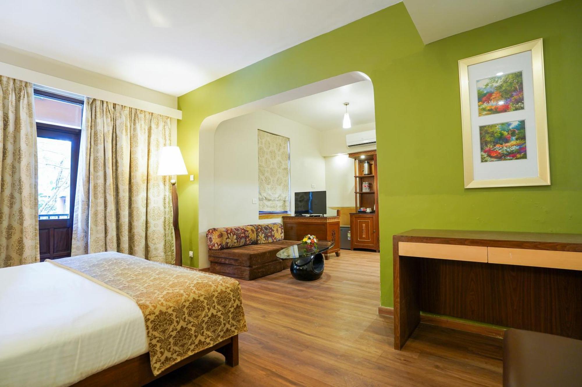 Neelams The Grand Hotel Calangute Extérieur photo